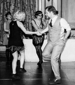 Lindy Hop and Swing Dance